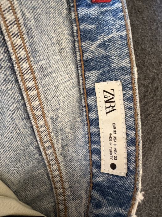 Baggy дънки Zara