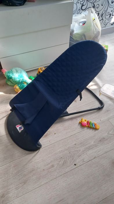 Продаётся шезлонг