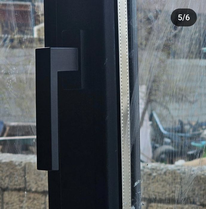 Пластиковые окна двери