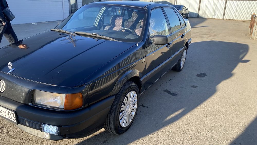 Продам авто Volkswagen Passat B3 sedan