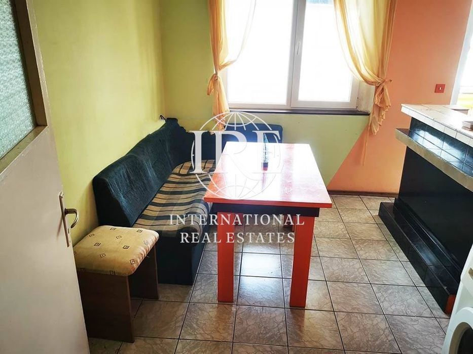 Продава се Многостаен апартамент в Варна, Завод Дружба - 88 кв.м за 2614 €/кв.м - Снимка #9