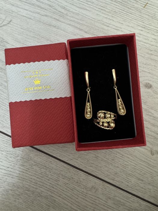 Новые и б/у золото