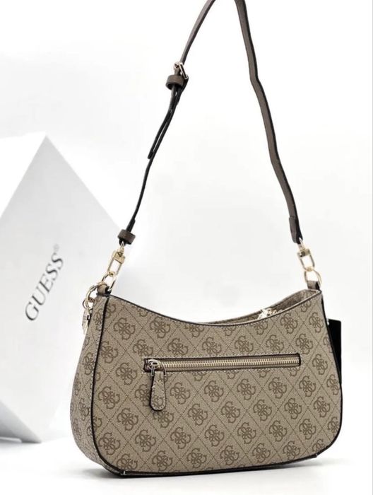 Брендовая сумка Guess