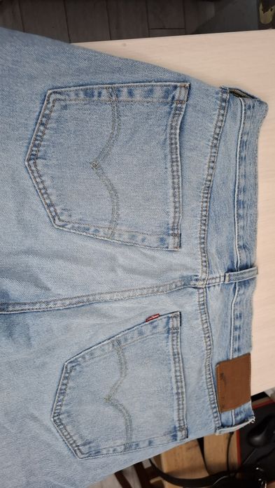 Джинсы Levi's premium