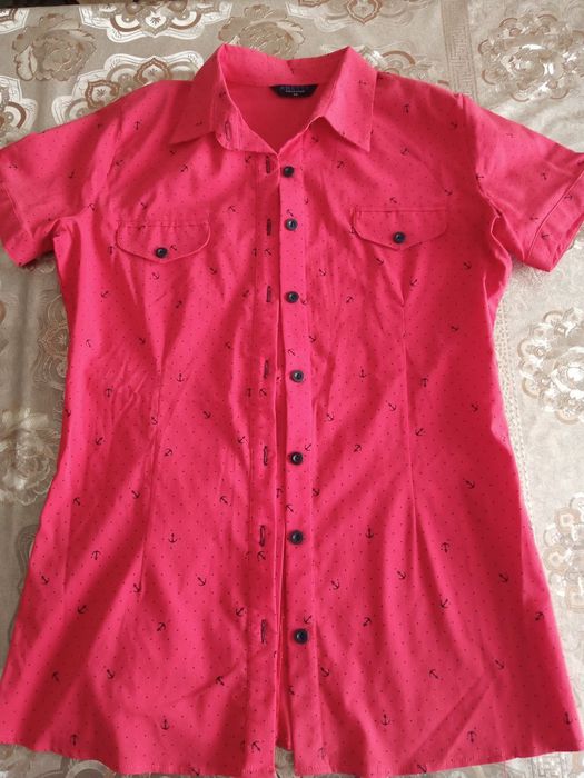 Женская блузка .