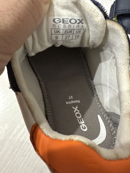 Детская обувь кроссовки