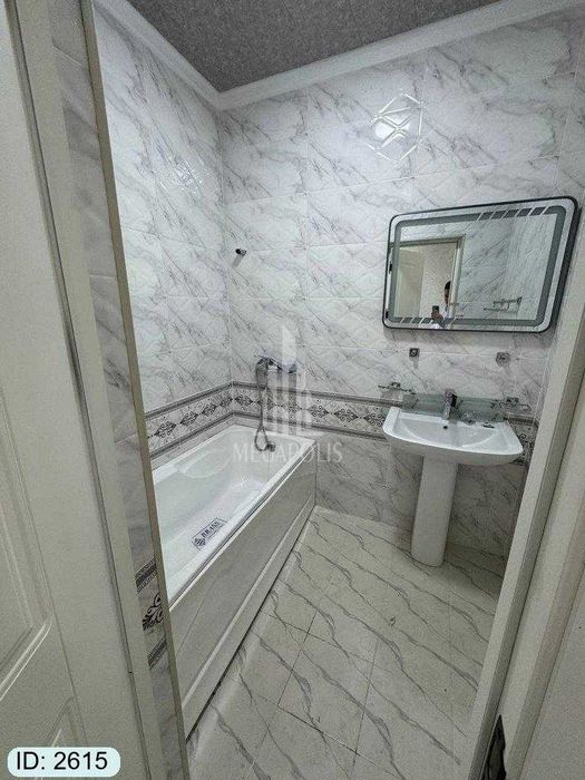 5 mikr somiy melodiya tarafda 3 xona tayyor kvartira sotiladi №2615