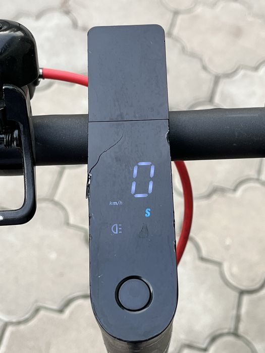 Электросамокат Xiaomi Mi M365 Pro