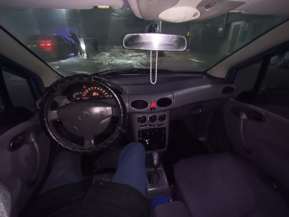 Продам машину