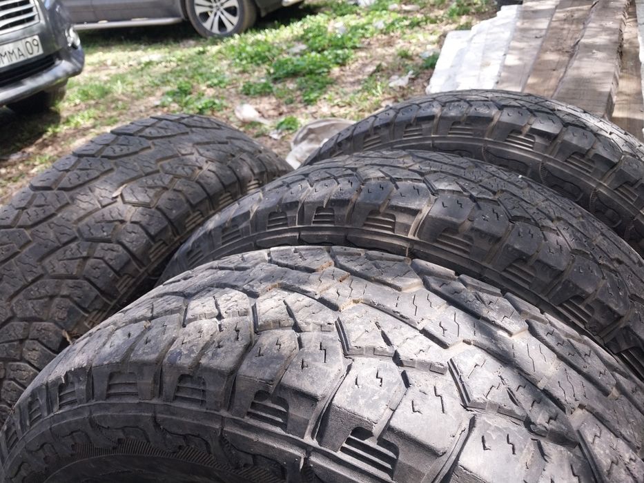 4 шины 265 70 R17 Hankook.