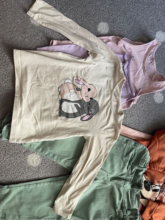 Дрехи за момиче, размер 98/104