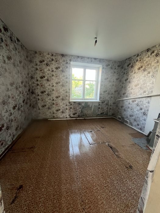 Үй сатылады, Дом продается