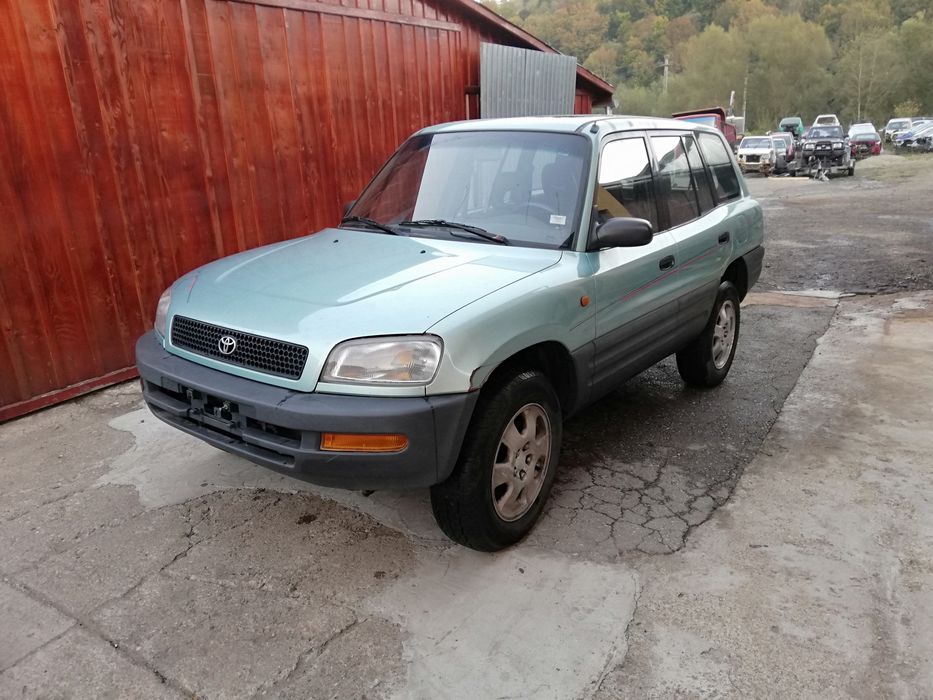 Bancheta spate toyota rav 4 2.0 i