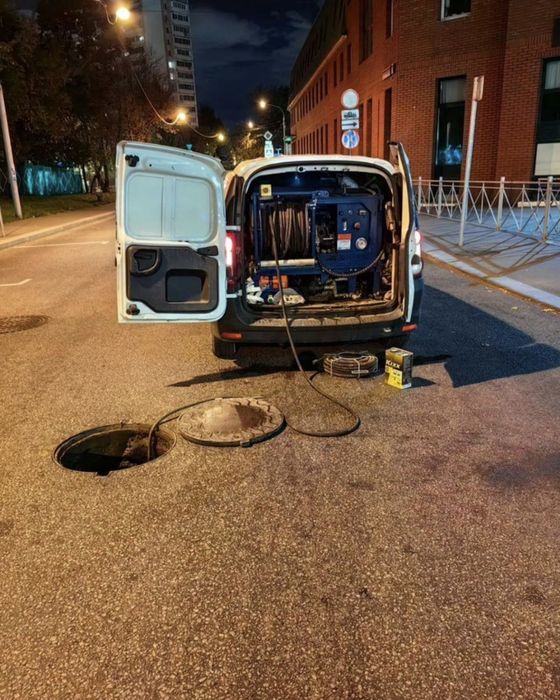 Прочистка канализации.