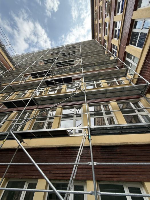 Schela metalica cu montaj