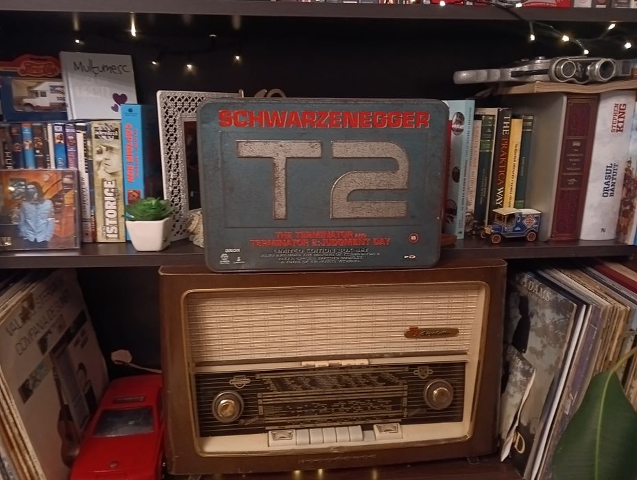 Pachet casete VHS TERMINATOR originale în cutie specială