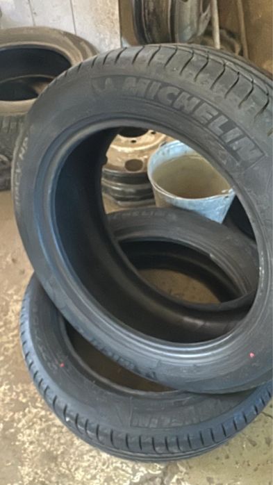 225/50/17 продам шины