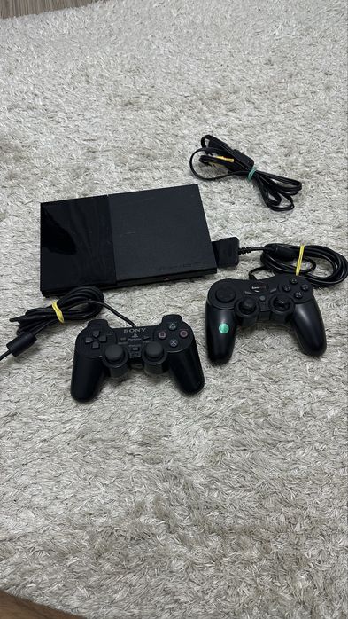 Playstation ps2 slim 90004  + 2 controller