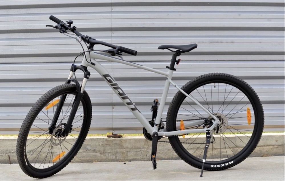 Bicicleta GIANT TALON 2