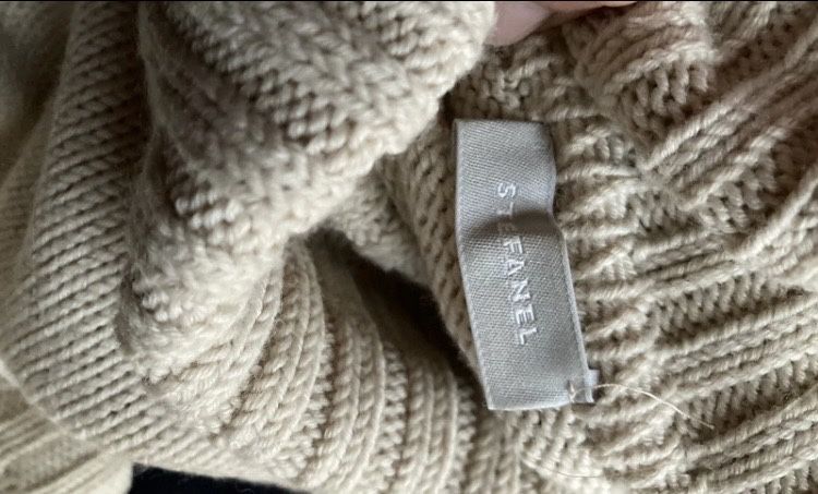 Stefanel - helancǎ lânǎ, S, Stare excepționalǎ