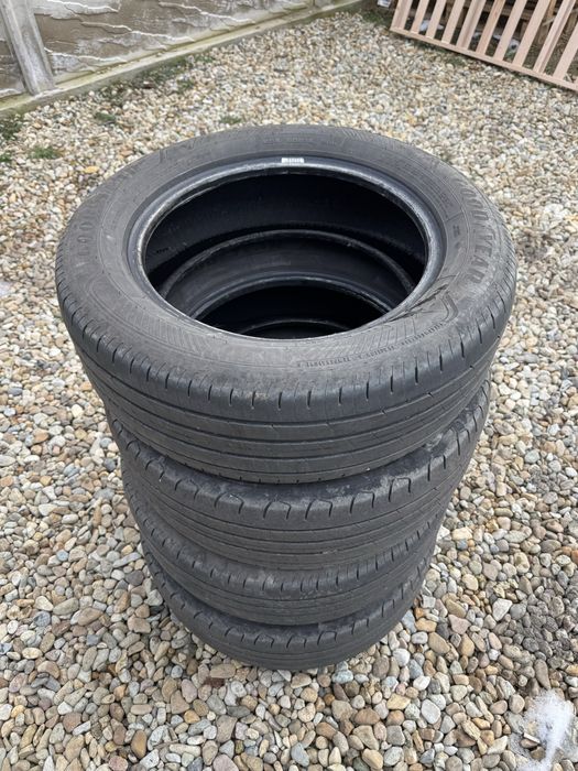 4 anvelope Good Year 205/60 R16  de vară