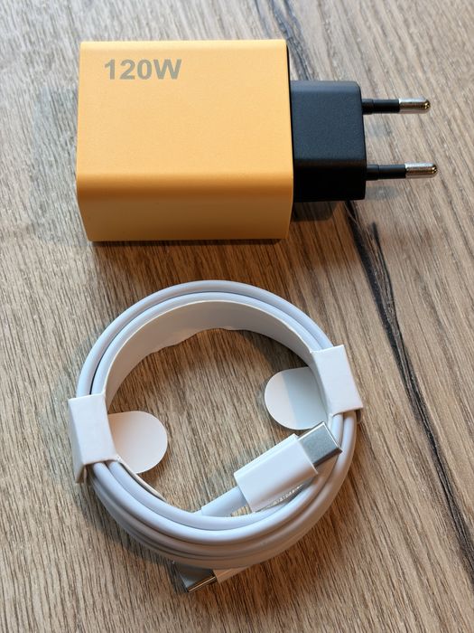 Incarcator 2xUSB-C & 2xUSB-A 120W max