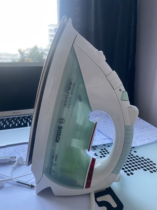 Нова парна ютия Bosch sensixx comfort TDA 8309