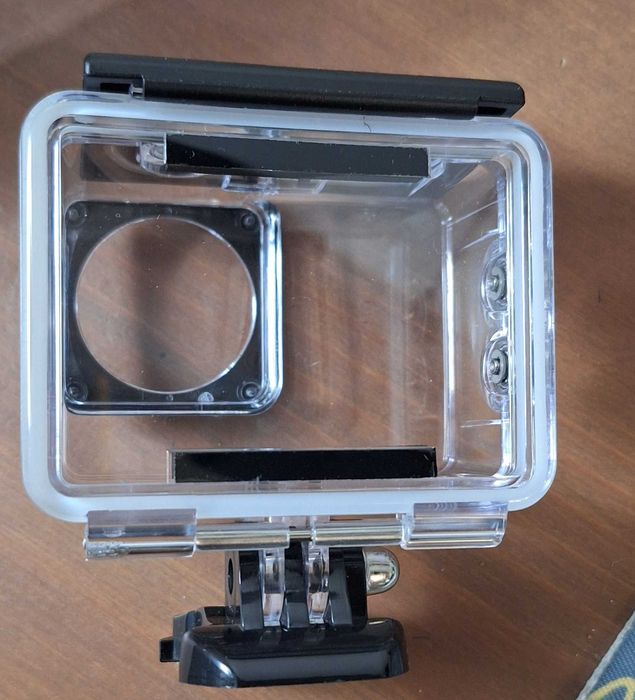 Нова 4K екшън камера ULTRA WI-FI