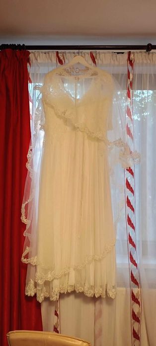 Rochie de mireasa + voal - ocazie