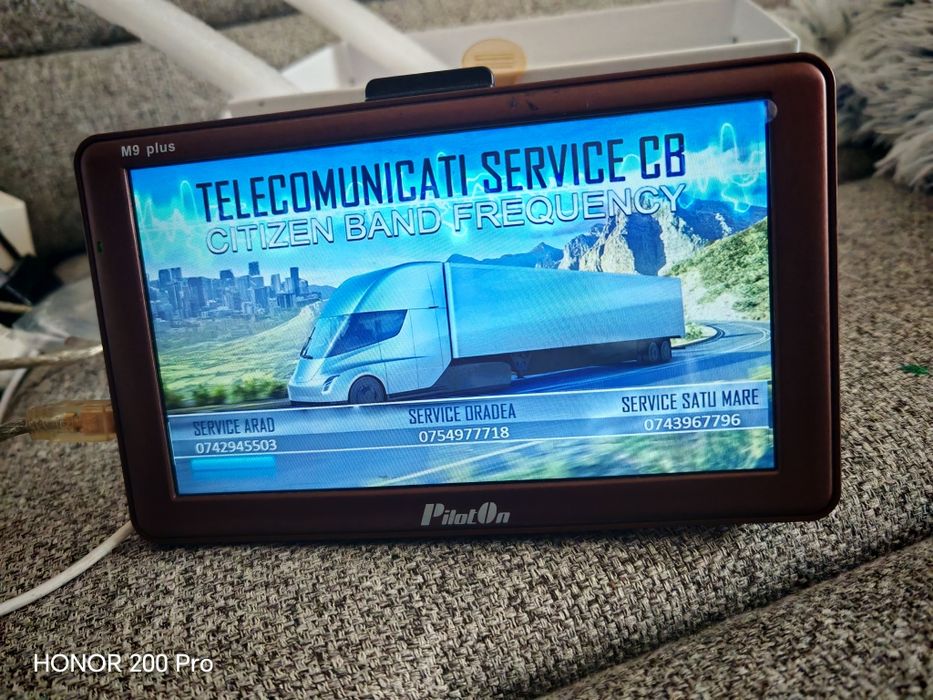 Vând GPS Piloton M9+