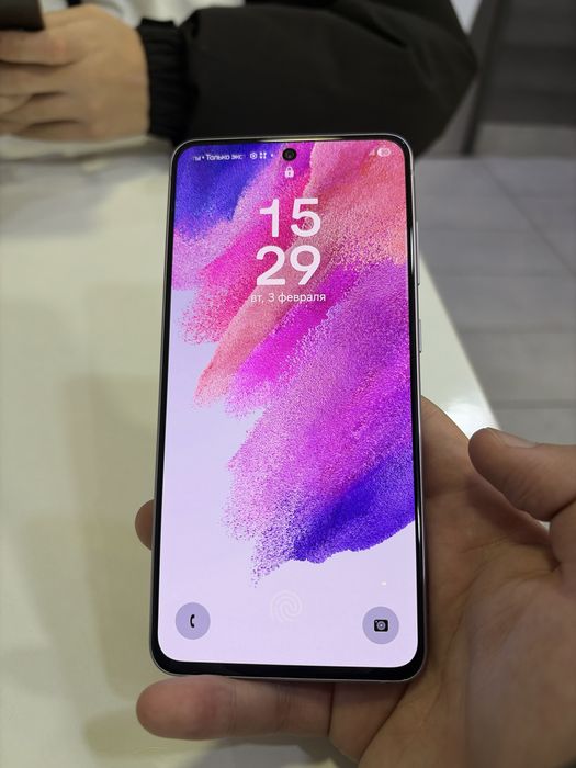 Продам Samsung s21 fe 5g