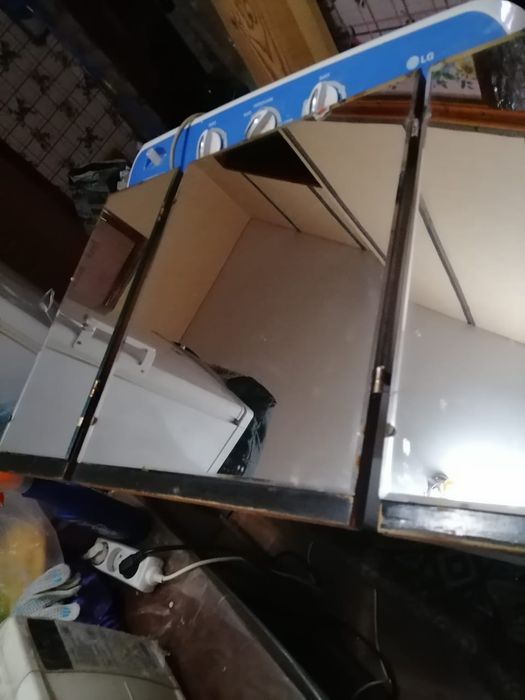 Продам зеркало 3 стороние