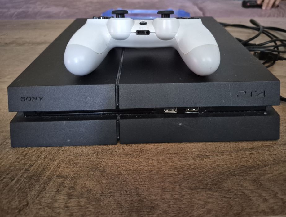 PlayStation 4, controler , joc