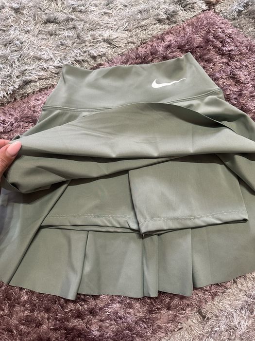 Пола с клин Nike