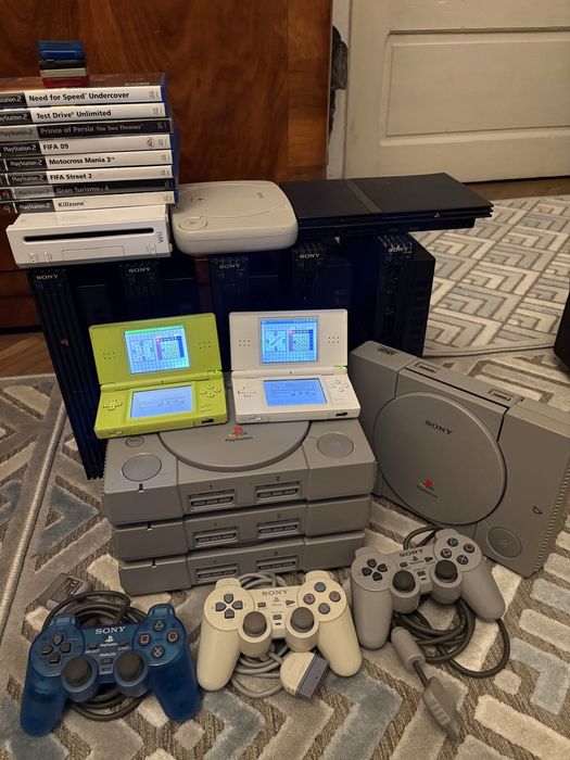 Colectie PlayStation 1/One/2 Nintendo Wii Nintendo DS Lite + accesorii