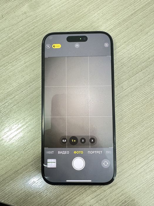 Iphone 15 Pro телефон