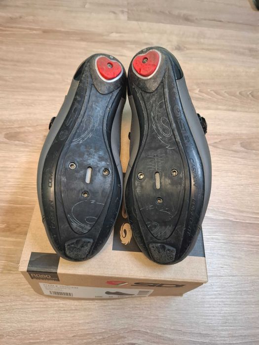 Sidi genius 10 шпайкове за колоездене