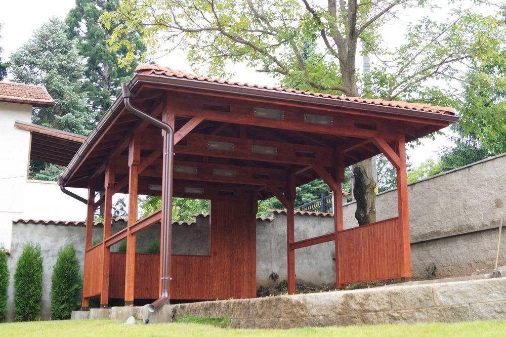 Дървени навеси - направа и монтаж ''ХАМЪР БИЛД ЕООД''