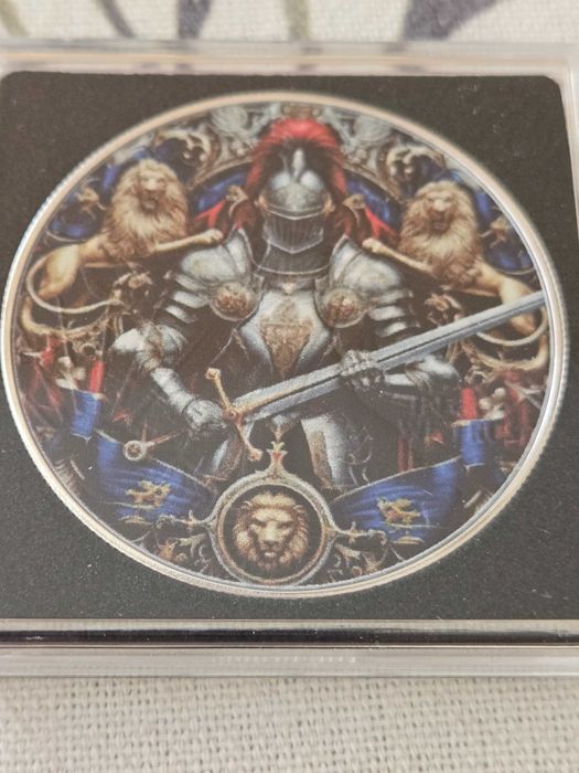 Цветни лимитирани сребърни монети