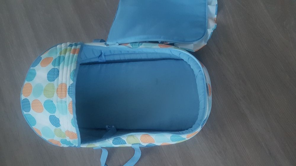 Продам сумку-переноску для детей.