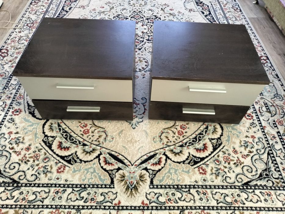 Продам прикроватные тумбочки