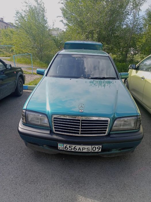 Mercedes-Benz C 200
