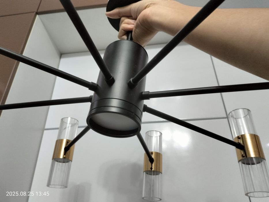 продам отличные люстры втренде данный момент