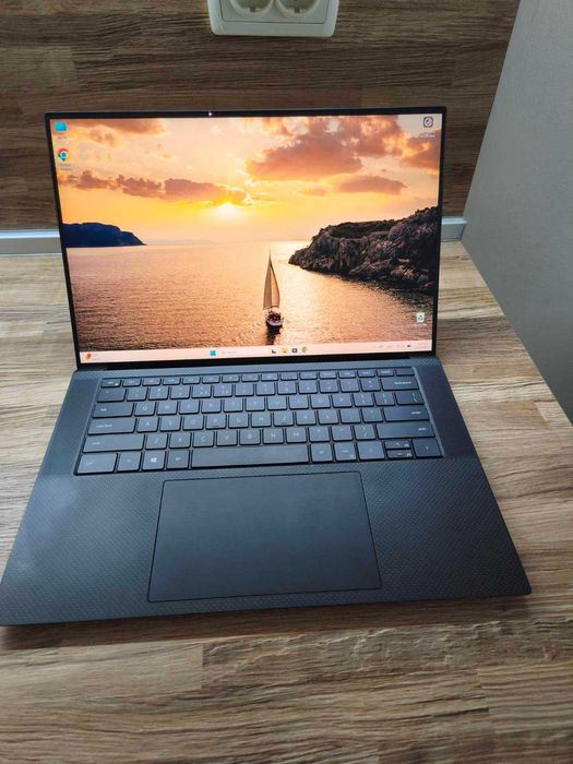 Лаптоп Dell Precision 5560 - 11th Gen Intel(R) Core(TM) i7-11850H @ 2.50GHz, 15" 1920x1200, 16GB DDR4, 256GB NVMe, Клас А
