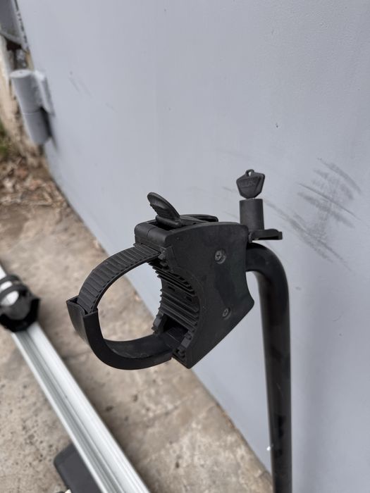 Велобагажник Lux Profi на крышу авто