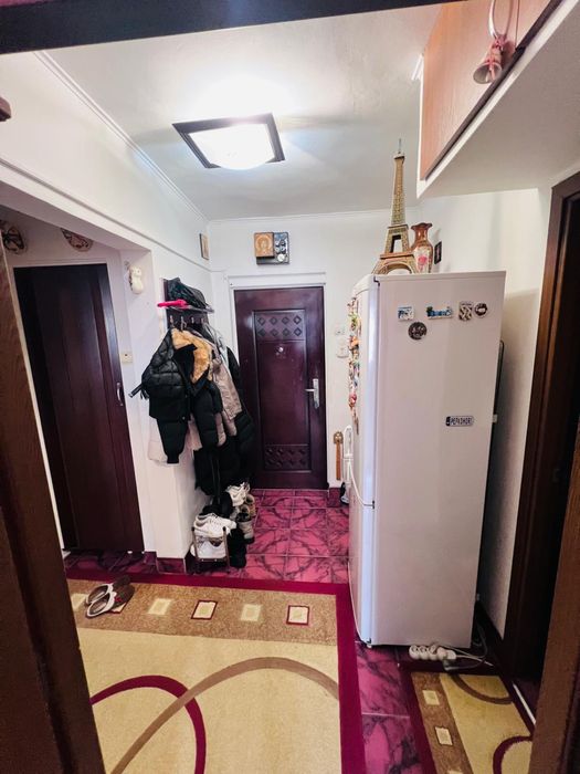 Apartament 2 camere decomandat