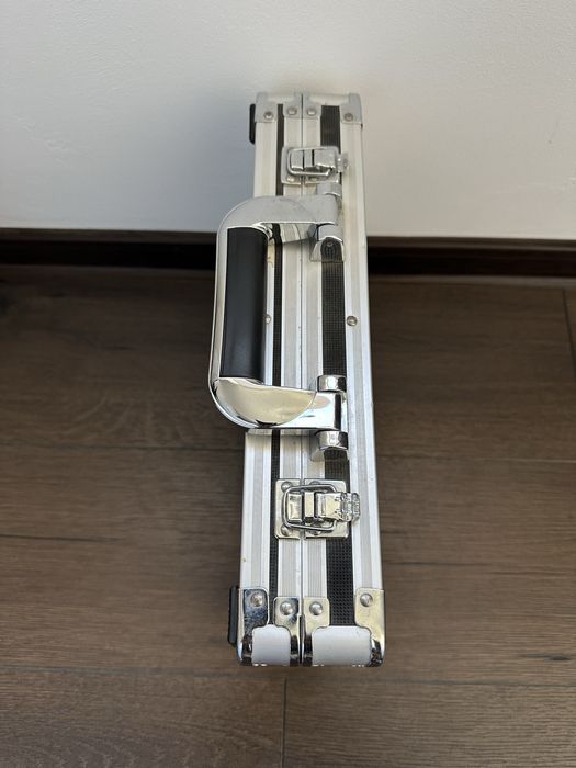 Vand pedal case / hard case pentru efecte chitara / bass