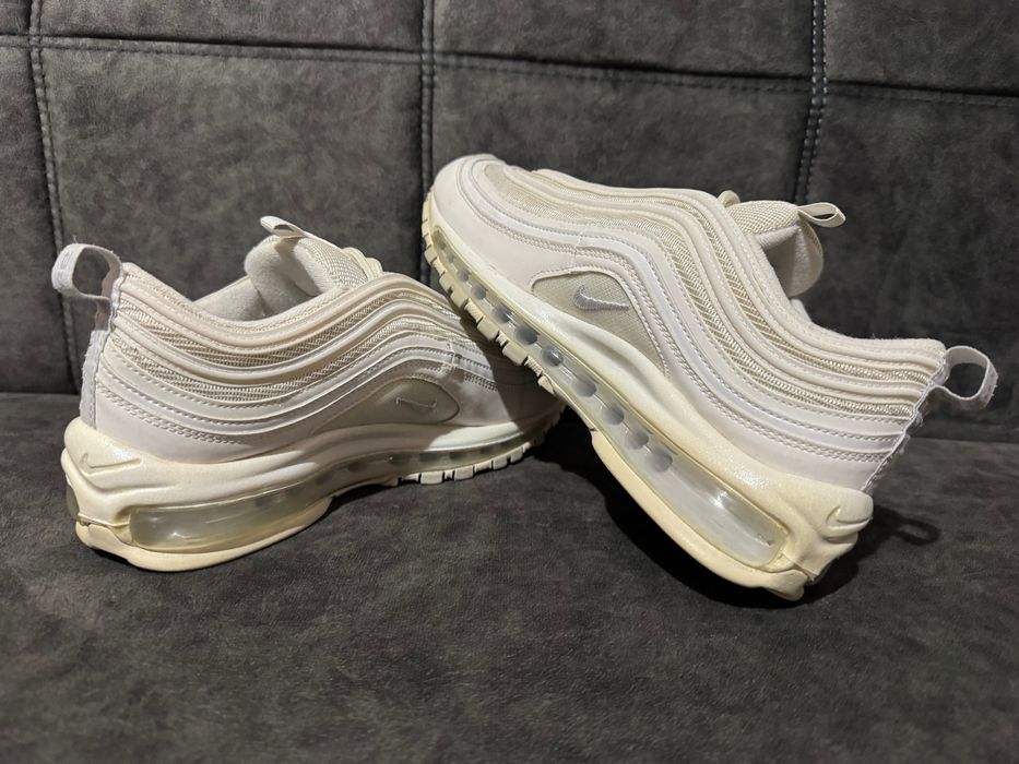Nike Air Max 97.
