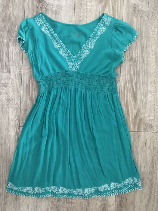 Rochie cu broderie nr.S