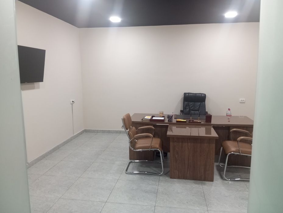 Продам офисную мебель